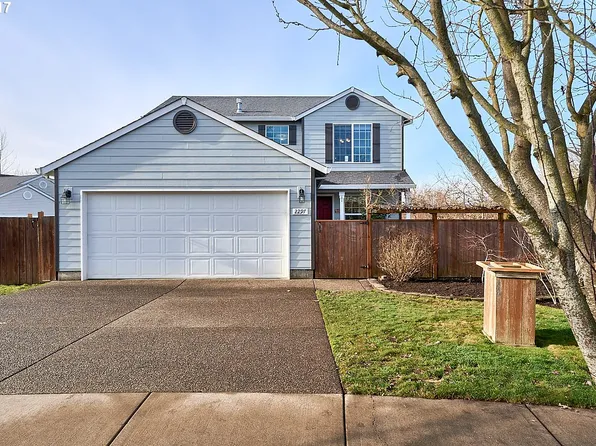 2297 SW Creekside Ln, McMinnville, OR 97128