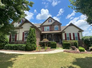 2511 Olney Falls Dr, Braselton, GA 30517