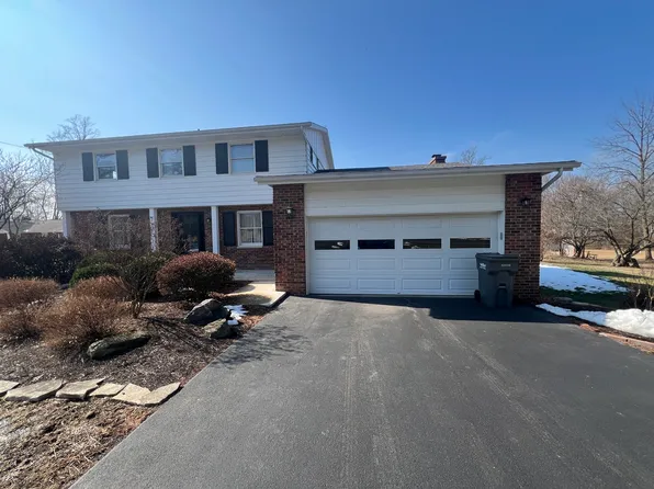 117 Prairie Rd, Carterville, IL 62918