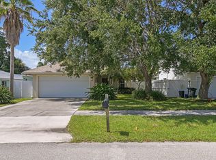 903 W Hawie St, Jupiter, FL 33458