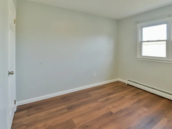 45 East 51st Street image 17 of 26