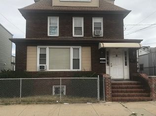 58 Fisk St, Jersey City, NJ 07305