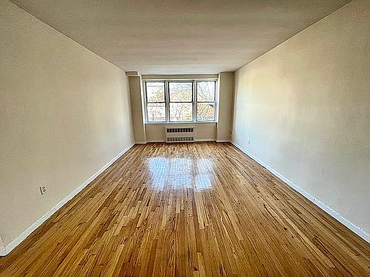 1st image of 87-01 Elmhurst Ave #2B