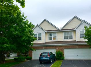 140 Bay Dr, Itasca, IL 60143