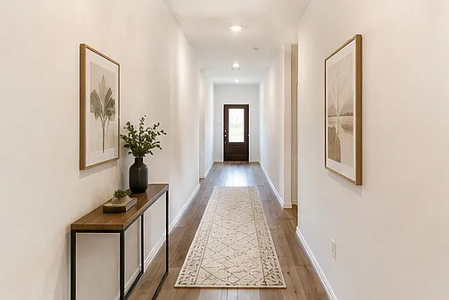 4 bed, 1838 sqft, $2,350 — Photo 3
