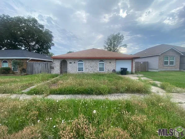 7430 Crestmont Rd, New Orleans, LA 70126