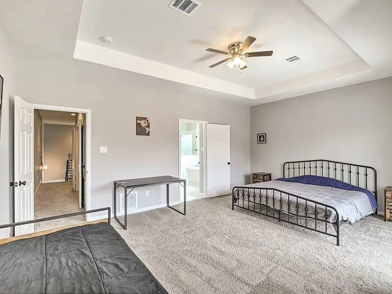 4909 Sunflower St — Photo 10