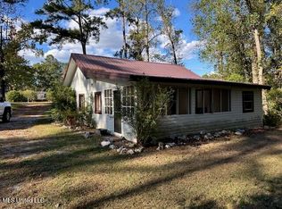 2120 Bexley Church Rd, Lucedale, MS 39452