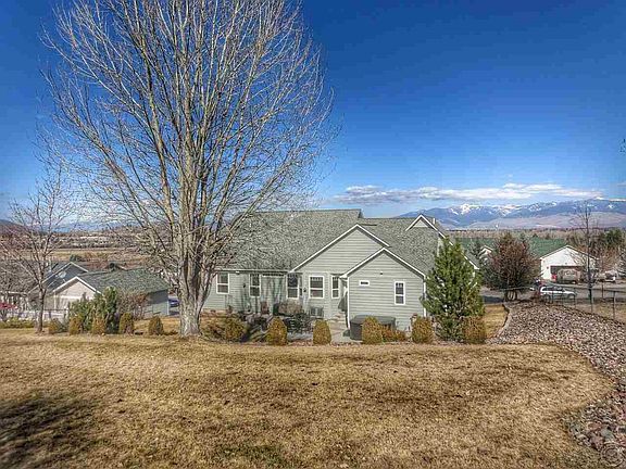 2nd image of 5033 Victor Ct