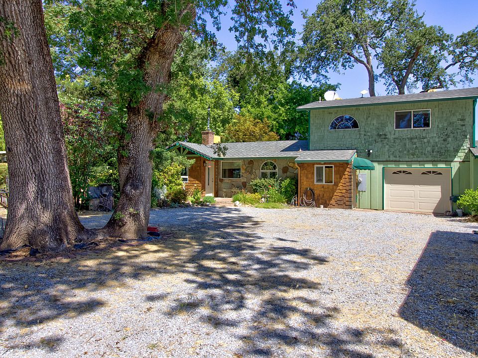 1st image of 22040 Whispering Water Ln