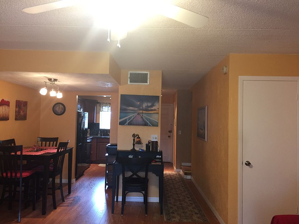 1st image of 60 Vining Ct #160