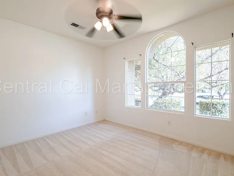 10713 Alexander Falls Ave — Photo 23