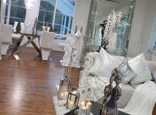 27174 Barefoot Ln, Bonita Springs, FL 34135