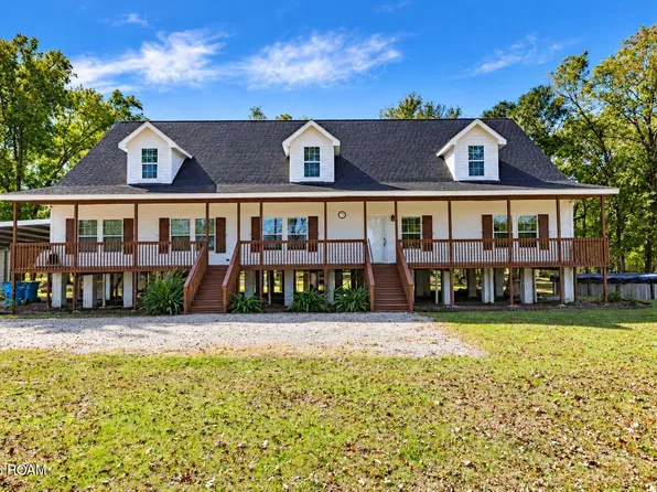 1087 Theobald Rd #B, Saint Martinville, LA 70582