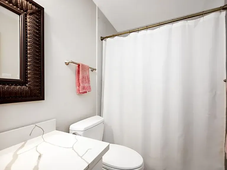 8316 Seawall Blvd #5 — Photo 26