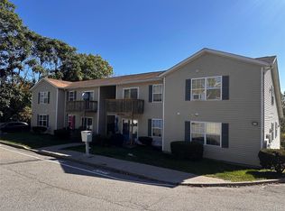 82 High St APT 2, Chester, NY 10918