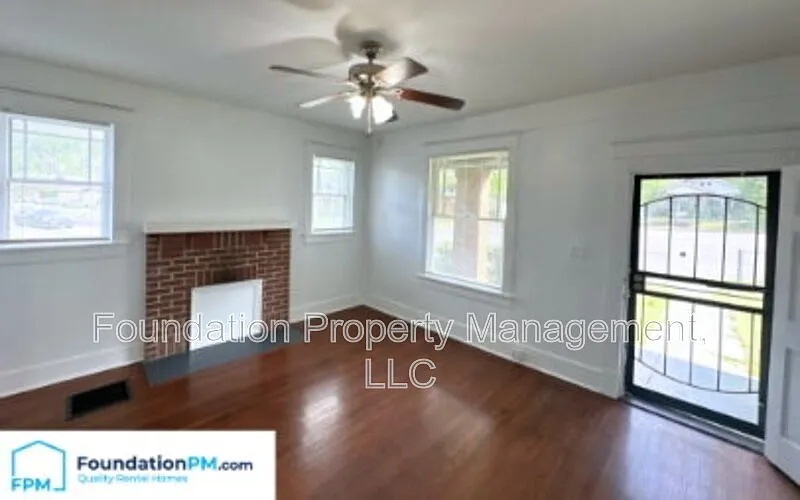 4 bed, 3.0 bath, 2135 sqft, $1,820 — Photo 4
