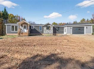 85 Roy Scenic Dr, Moncton, NB E1H2N5