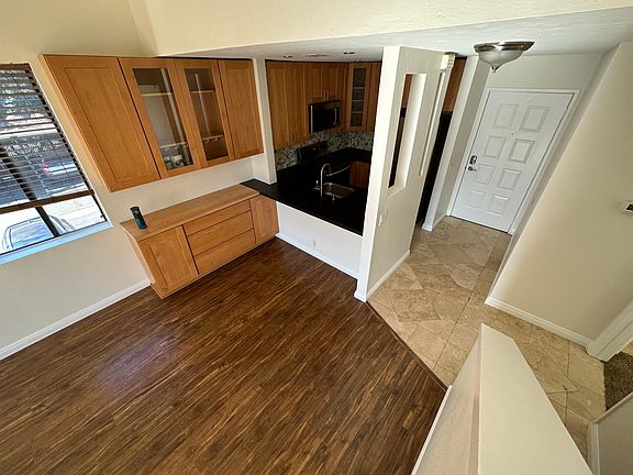 5th image of 224 River Run Dr #224