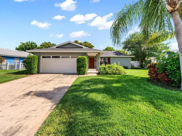 6609 13th Avenue Dr W, Bradenton, FL 34209