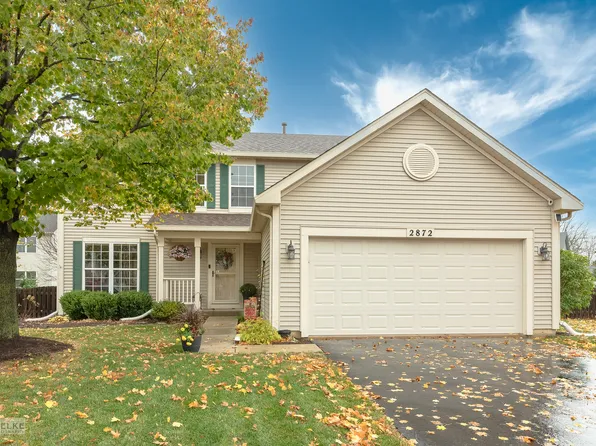 2872 Lindgren Ct, Aurora, IL 60503