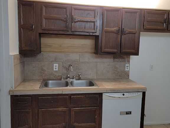 4th image of 7245 Sharbeth Dr S