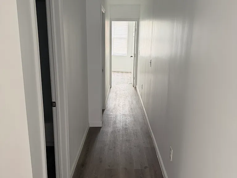 1831 Walbrook Ave — Photo 6
