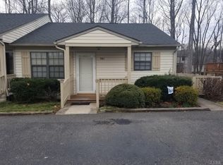 501 Goose Hollow Dr, Forest, VA 24551