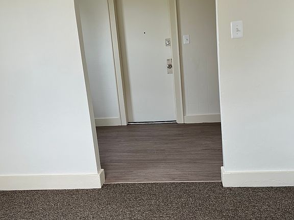 5th image of 47 Laurel St #1