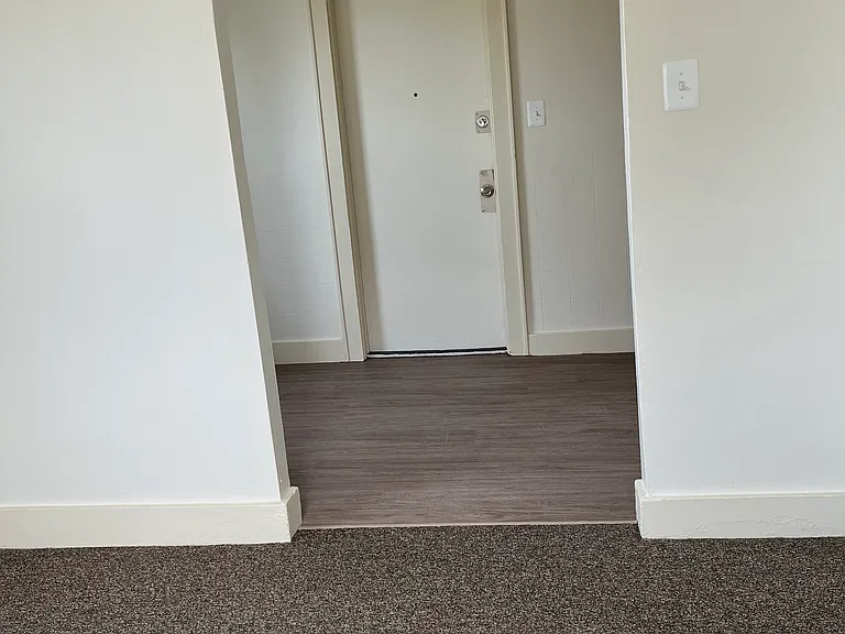47 Laurel St #1 — Photo 5
