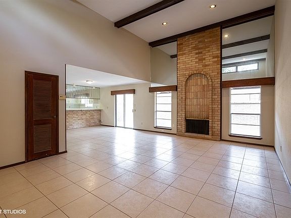 4th image of 1204 Avenue A #Z