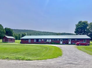 1044 Chamberlin Rd, Barton, VT 05822