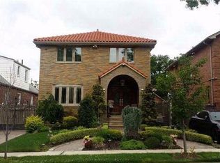 14549 10th Ave, Whitestone, NY 11357