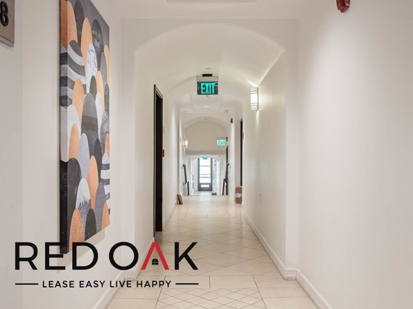 11649 Mayfield Ave APT 5B