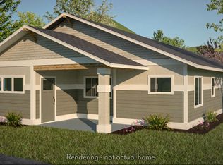 0 SE Bluegrass, Madras, OR 97741