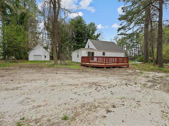 4th image of 30375 Cannon Dr