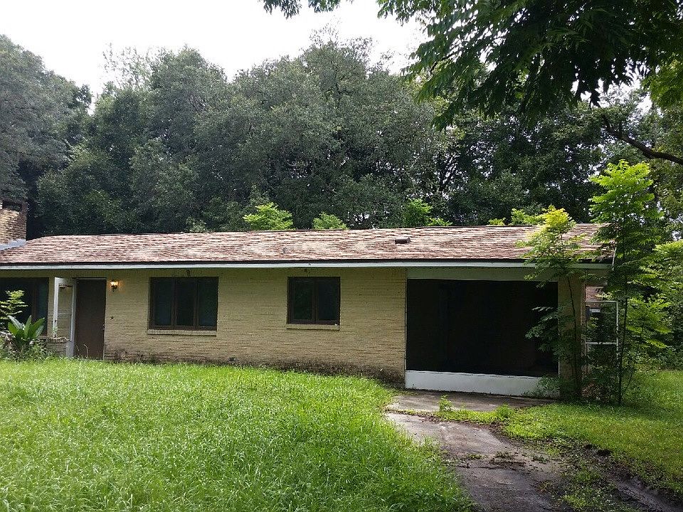1st image of 520 Buford Ave