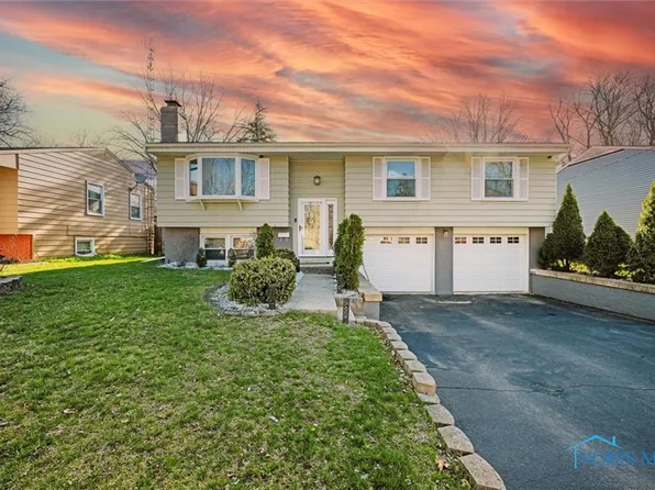 2452 Orchard Hills Blvd, Toledo, OH 43615