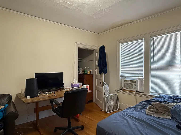 12 Braemore Rd #2 — Photo 12