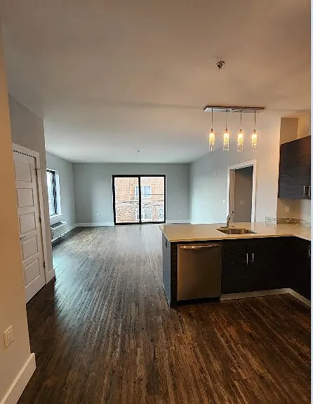420 Anderson Ave #203 — Photo 2