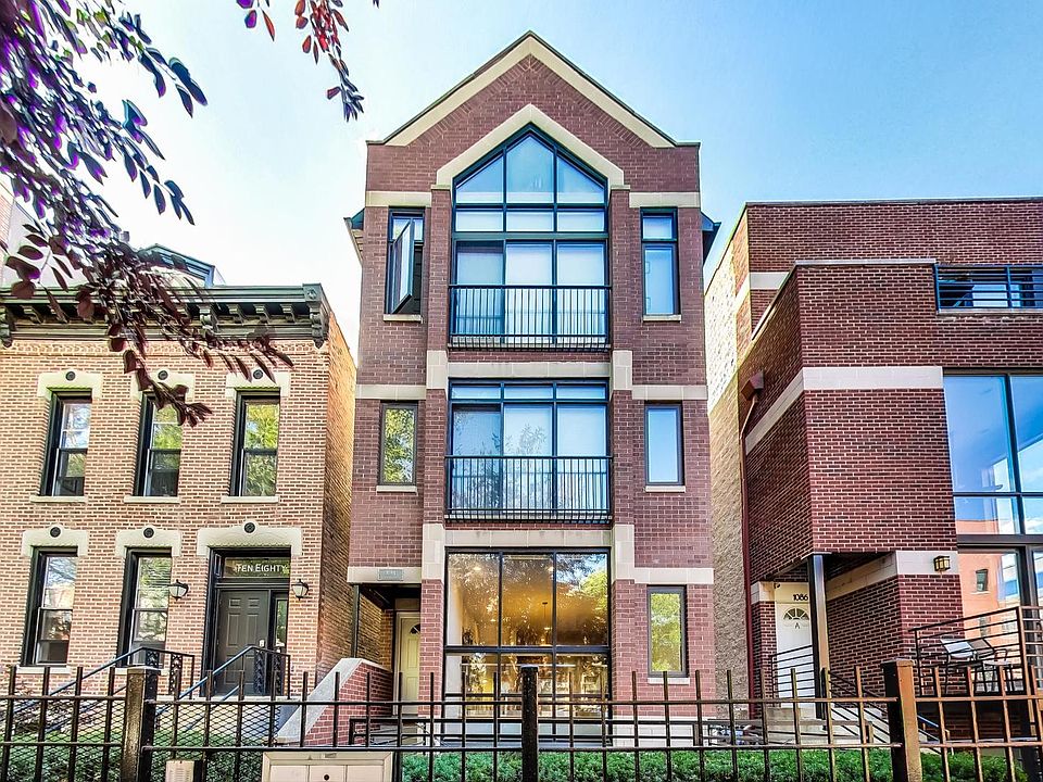 1st image of 1084 N Paulina St #A