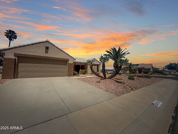 3rd image of 15324 W ROBERTSON Drive