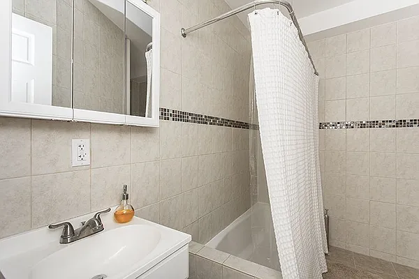 Sold by Brooklyn Hearth Realty | media 1