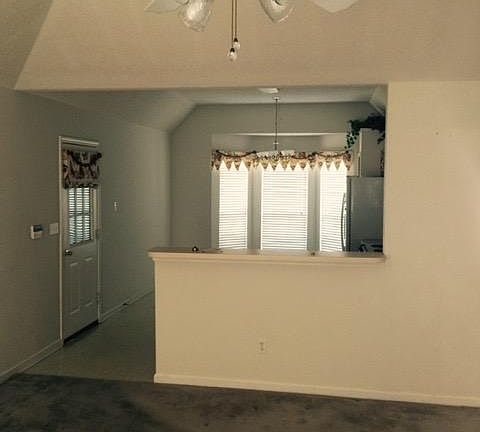 5th image of 1265 Custer Dr E