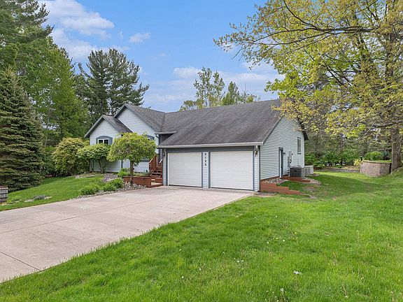 3rd image of 5123 Silver Cove Dr