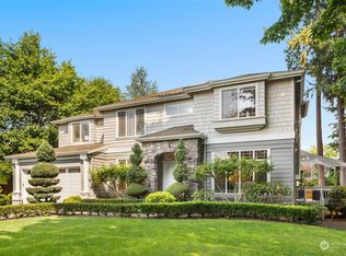 12505 NE 102nd Pl, Kirkland, WA 98033