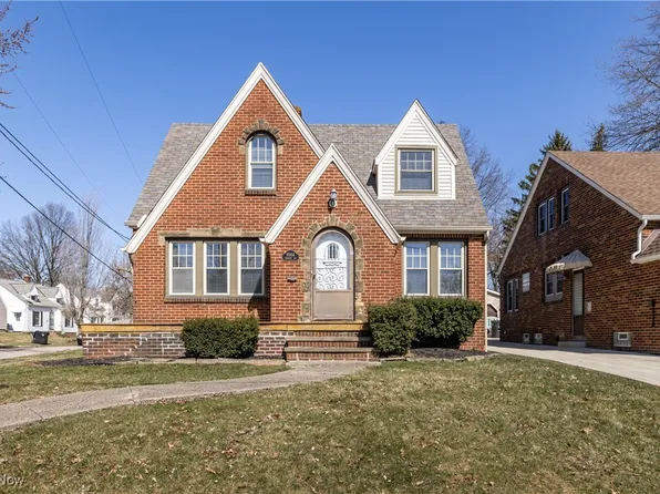 15054 Rosemary Ave, Cleveland, OH 44111