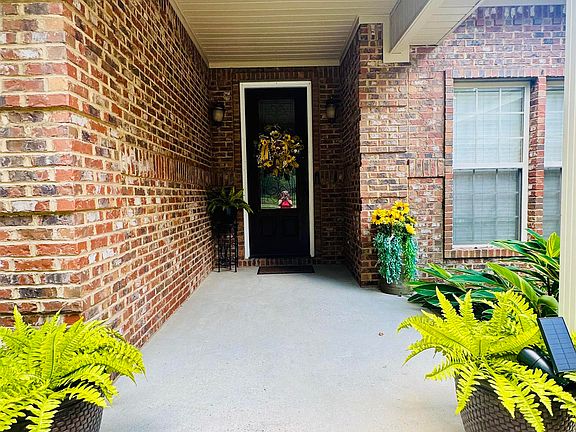 3rd image of 101 Duval Dr
