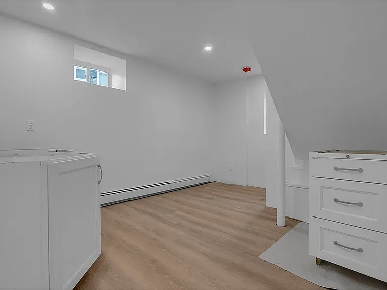 71 Cypress St #1 — Photo 11