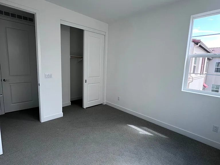 364 Volary Gln — Photo 19